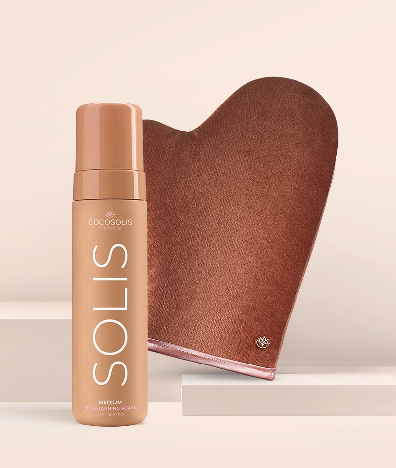 BRONZE TAN: Profite quand tu veux d'un bronzage d'apparence naturelle. Appliqué impeccablement avec le gant, SOLIS assure un résultat exceptionnel qui tient jusqu'à 7 jours.