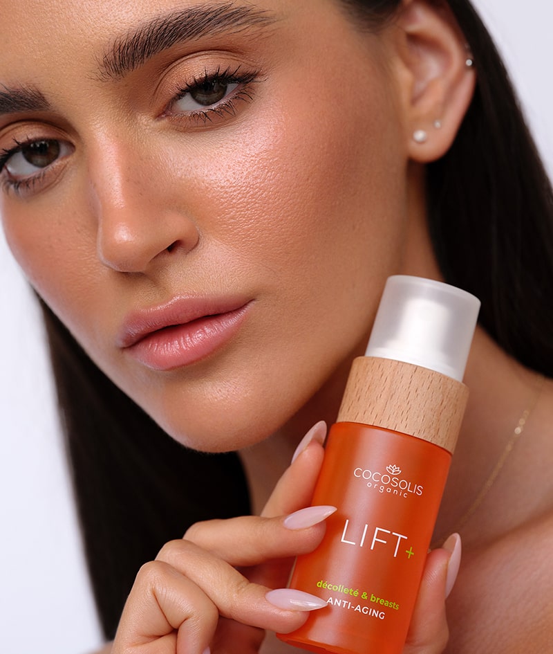 SMOOTH & FIRM: Το LIFT+ ανασηκώνει το στήθος, συσφίγγει και λειαίνει τον λαιμό και το ντεκολτέ. Το SKIN+ μειώνει ορατά την κυτταρίτιδα, λειαίνει και συσφίγγει τους γλουτούς και τους μηρούς.