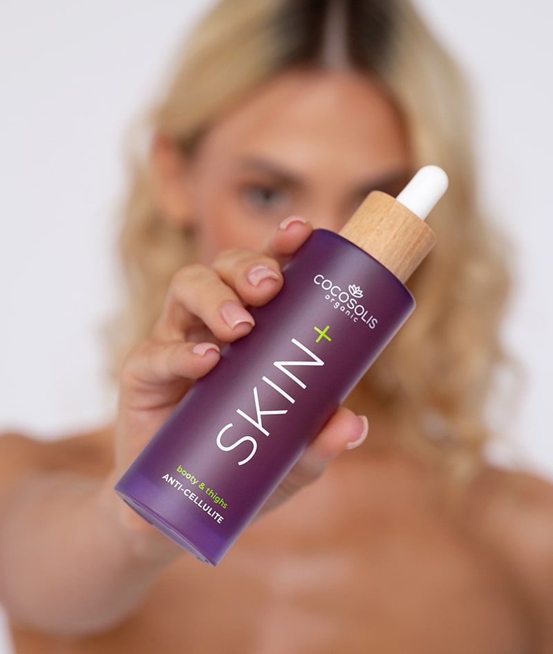 SMOOTH SILHOUETTE: SKIN+ réduit visiblement la cellulite et les graisses au niveau des fesses et des cuisses. SLIM+ réduit les mensurations, raffermit et galbe le ventre et les bras.