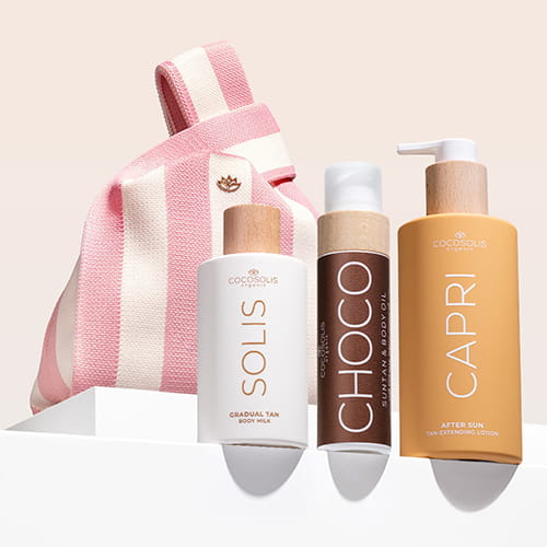 EXTENDED TAN + GIFT: SOLIS Milk procure une hydratation quotidienne et un bronzage naturel qui se développe à chaque application. CHOCO accélère le développement d'un bronzage naturel et il enveloppe la peau d'un arôme irrésistible. CAPRI apaise la peau après le soleil et prolonge le bronzage pendant 3 mois après la dernière journée à la plage. Gelato Bag est un cadeau de notre part : obtenez-le avant qu'il ne fonde.