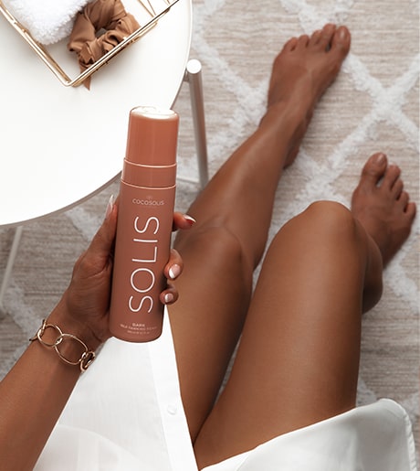 SOLIS Self-tanning Foam: Schiuma autoabbronzante naturale. Per un'abbronzatura bronzea ricca e di lunga durata.
