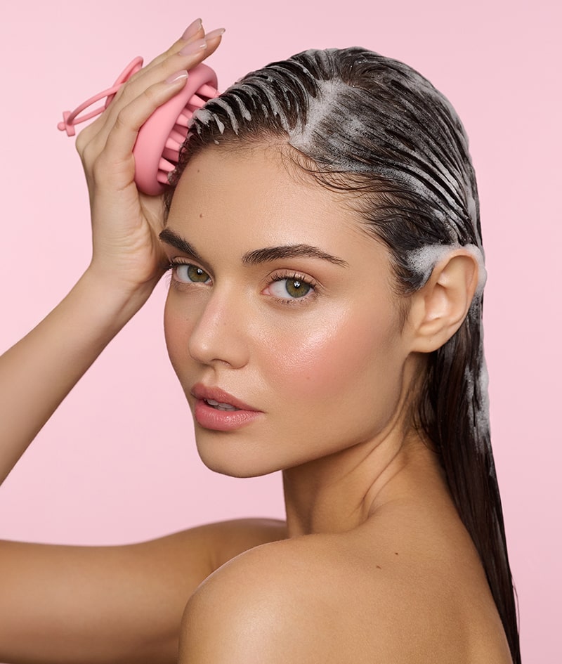 GROW Scalp Massager: Spazzola per il cuoio capelluto. Stimola la crescita dei capelli. Shampoo schiumogeno per una pulizia profonda e delicata. Esfolia.