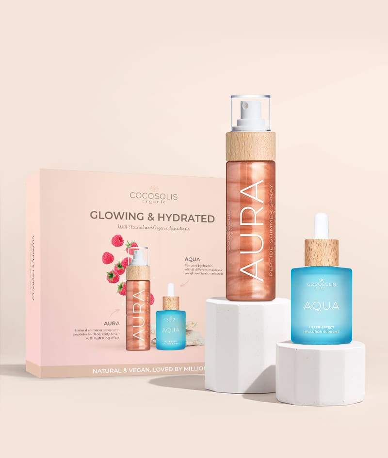HYDRATED & GLOWING: Ενυδατώστε έντονα το πρόσωπό σας με το AQUA με 8 μοριακά βάρη υαλουρονικού οξέος. Λάμψτε από την κορυφή μέχρι τα νύχια με το AURA που περιέχει σωματίδια μίκας και ενυδατικά πεπτίδια.