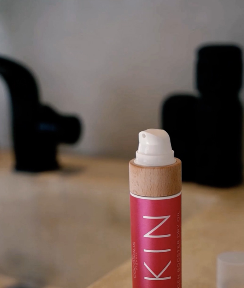 SKIN Collagen Booster Dry Oil: Aceite seco con acción antiedad natural. Renueva e importa vitaminas en la piel.