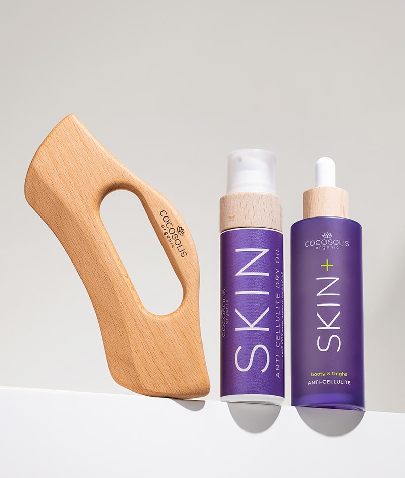 ANTI-CELLULITE RITUAL: Serul SKIN+ reduce vizibil celulita cu 4 ingrediente active în concentrație maximă. Uleiul uscat anticelulitic SKIN, aplicat cu aparatul de masaj BODY GUA SHA, completează efectul anticelulitic și modelează formele.