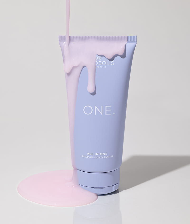 DRY HAIR THERAPY: Die Ölmaske HAIR nährt tiefenwirksam mit einem Mix aus sieben Bio-Ölen. Der Leave-in-Conditioner ONE bringt 12 Vorteile für das Haar und ersetzt deine aufwendige Pflegeroutine. Das Duo wirkt bei: trockenem, strapaziertem oder behandeltem Haar, schwieriges Kämmen, Frizz, feinem Haar ohne Volumen, Spliss und Verlust des Glanzes.
