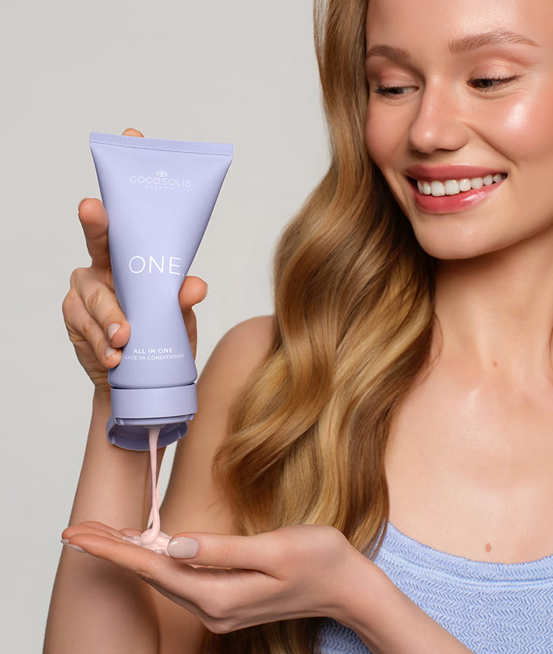 DRY HAIR THERAPY: Die Ölmaske HAIR nährt tiefenwirksam mit einem Mix aus sieben Bio-Ölen. Der Leave-in-Conditioner ONE bringt 12 Vorteile für das Haar und ersetzt deine aufwendige Pflegeroutine. Das Duo wirkt bei: trockenem, strapaziertem oder behandeltem Haar, schwieriges Kämmen, Frizz, feinem Haar ohne Volumen, Spliss und Verlust des Glanzes.