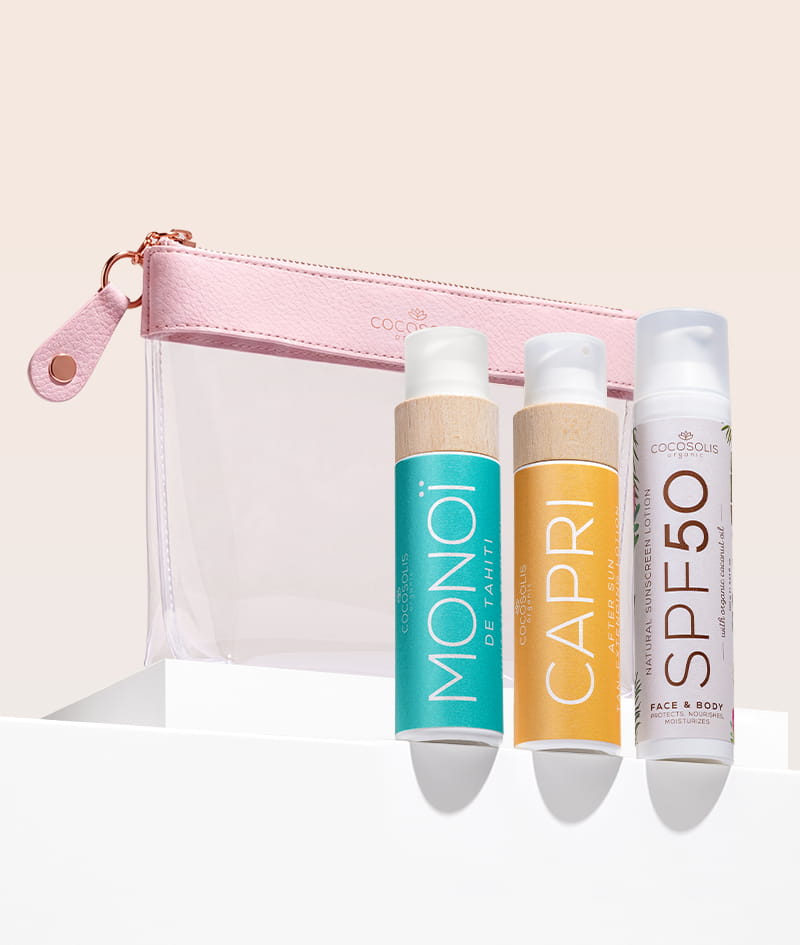 ISLAND GLOW + GIFT: Перфектният сет за път, с който постигаш наситен естествен тен. Лосион SPF50 осигурява ефективна натурална слънцезащита с Non-nano Invisible Zinc. Масло за тен MONOI ускорява натрупването на тен и придава неустоим аромат Monoi de Tahiti с таитянска гардения. Лосион CAPRI успокоява кожата след слънце и удължава тена до 3 месеца след последния плажен ден. Прозрачният несесер COCOSOLIS е подарък от нас: удобен аксесоар за път и за плаж.