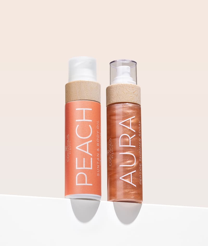 JUICY GLOW: A PEACH felgyorsítja a barnulási folyamatot és ellenállhatatlan barackillattal vonja be a bőrt.  Az AURA finoman világít tetőtől talpig, miközben a peptidek segítségével hidratál.