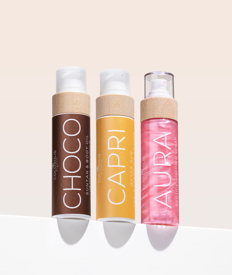 SUMMER CRUSH: CHOCO accelerează bronzul și hrănește pielea. CAPRI calmează pielea după soare și prelungește bronzul până la 3 luni după ultima zi de plajă. AURA PINK hidratează și iluminează cu o strălucire roz irezistibilă din cap până în picioare.