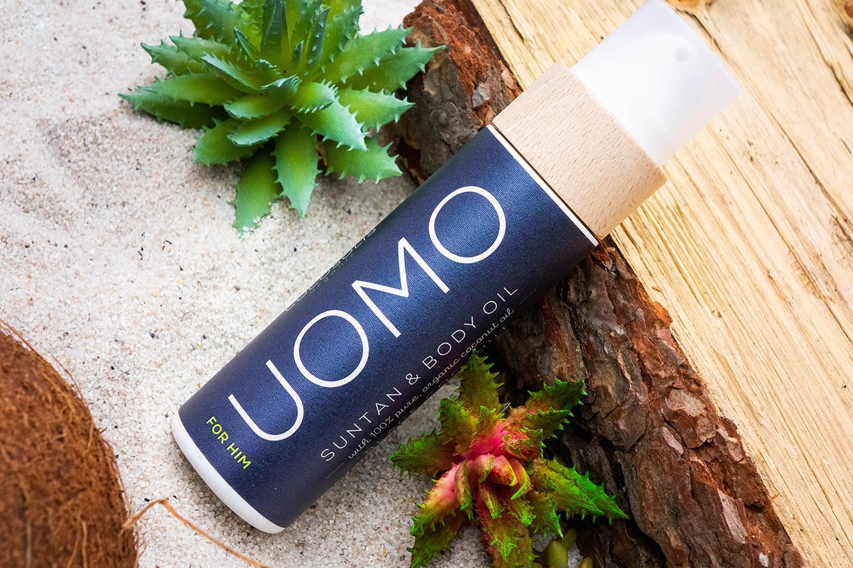 UOMO Suntan & Body Oil